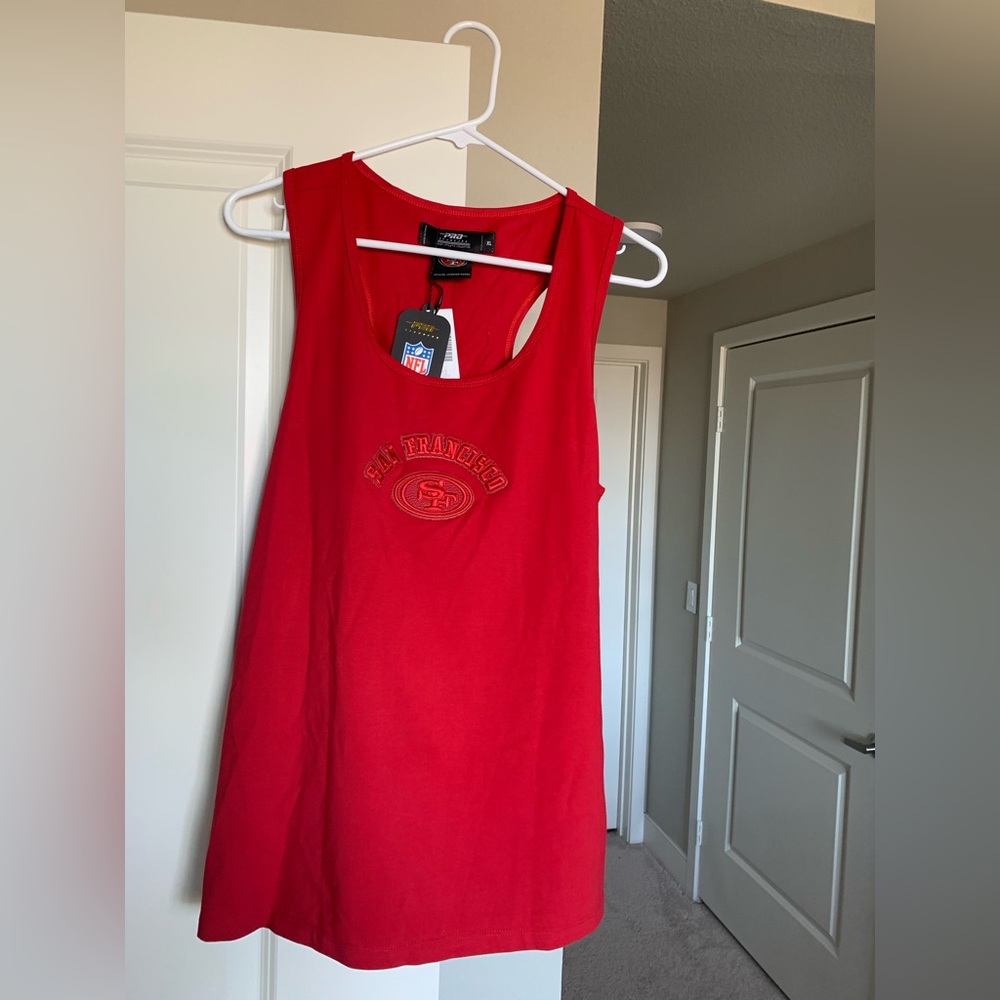San Francisco 49ers Red Racerback Tank Pro Standard Women’s NWT 🌴